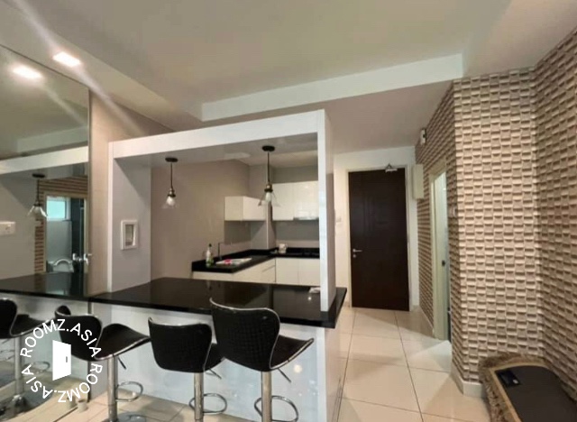Studio room for rent at Bukit Jalil with private 🛁bathroom
