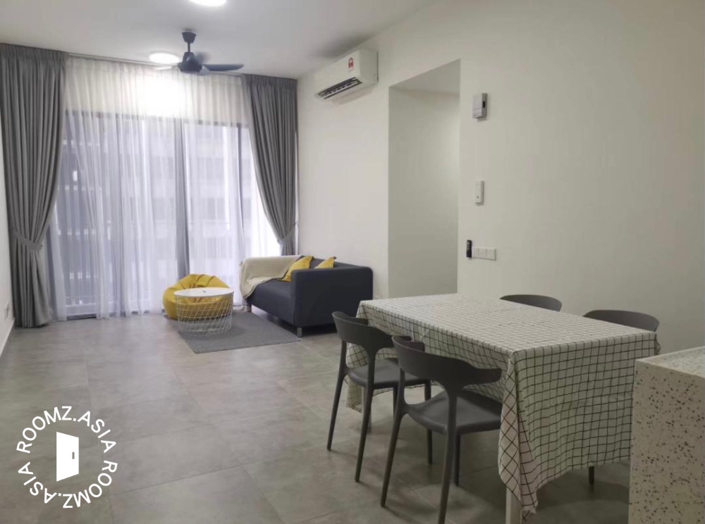 Entire studio unit for rent