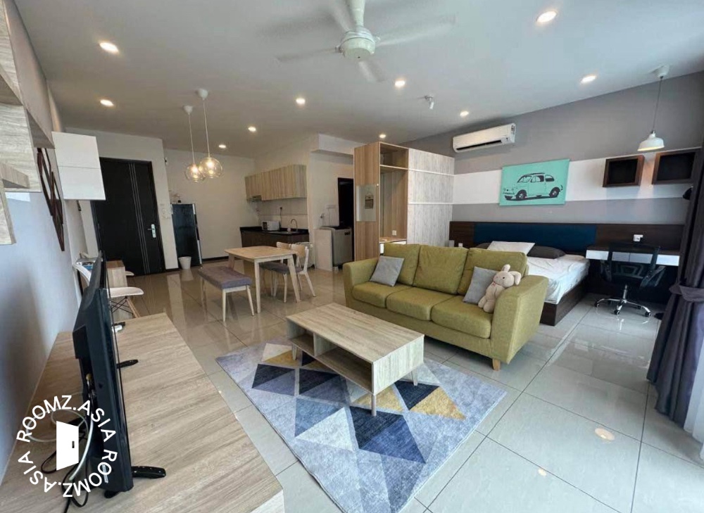 Studio room for rent at Maya Bay Residences with private 🛁bathroom