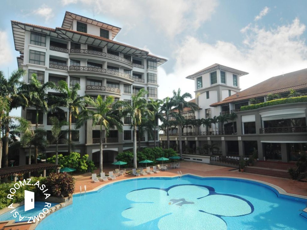 Mahkota Parade Mahkota Hospital Walking Distance Master Couple Room Pool View