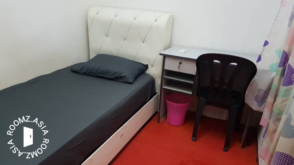 [LRT SS18] Male unit, Single room, near LRT