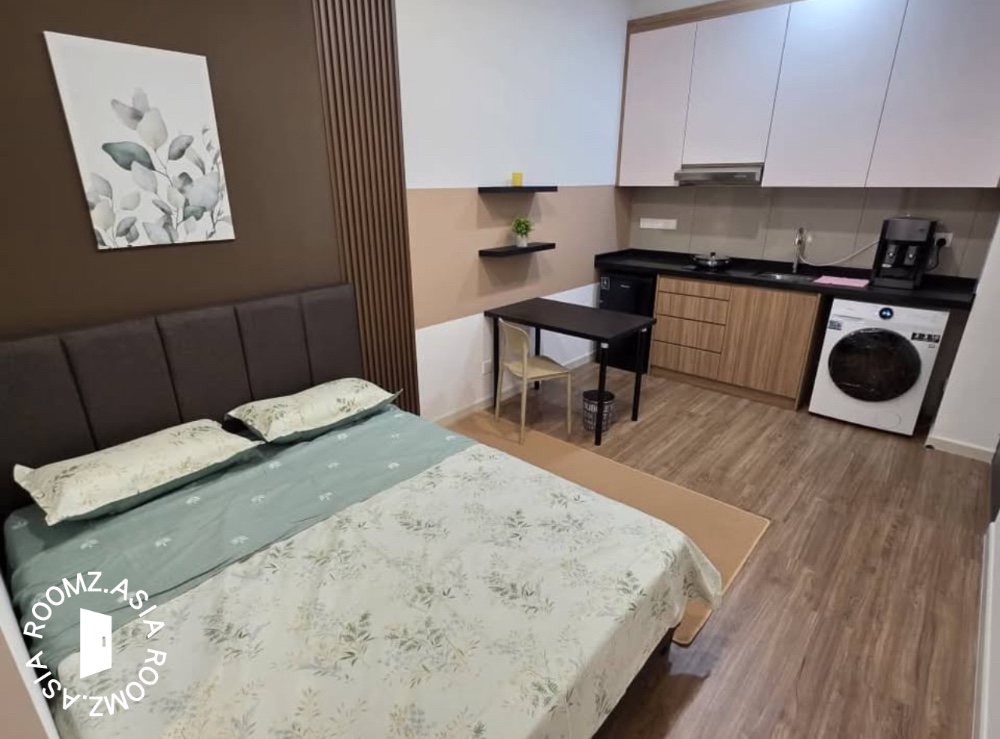 Studio room for rent at Univ 360 Place Management Office with private 🛁bathroom