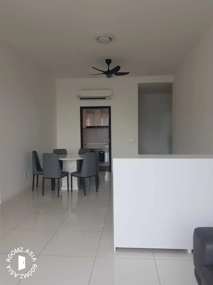 4 Bedroom for rent at Eco Terraces, Paya Terubong with private 🛁bathroom