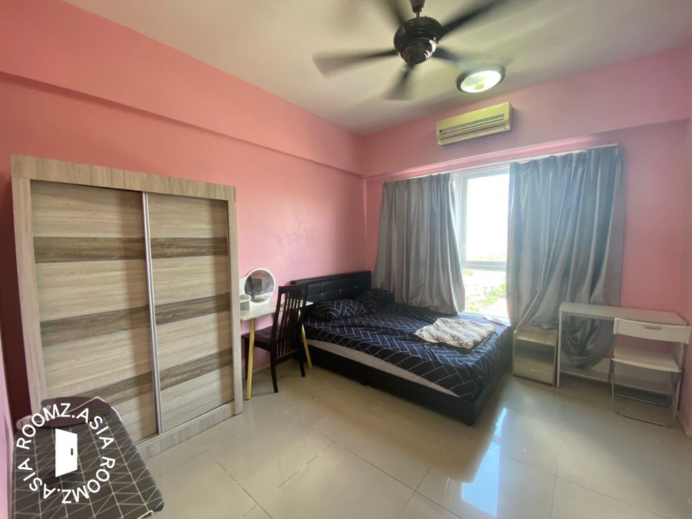 One Jelatek Middle Room Mix Gen Unit For Rent, Near LRT Setiawangsa
