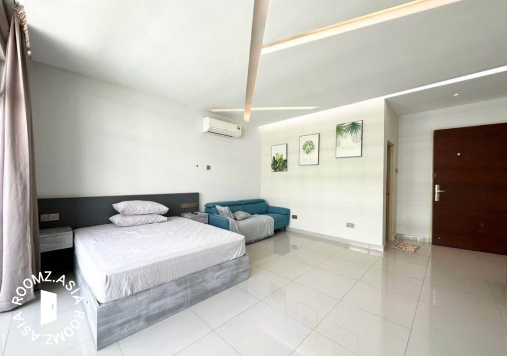 Studio room for rent at E Park Residence with private 🛁bathroom