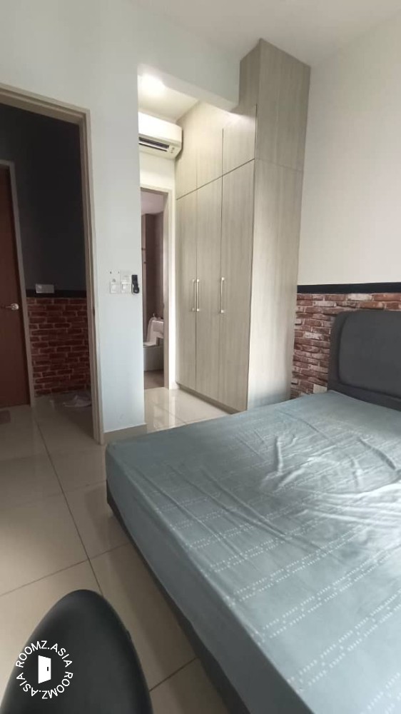 HIGH FACILITIES And FULLY FINSHED Room Available Now @ CITIZEN 1