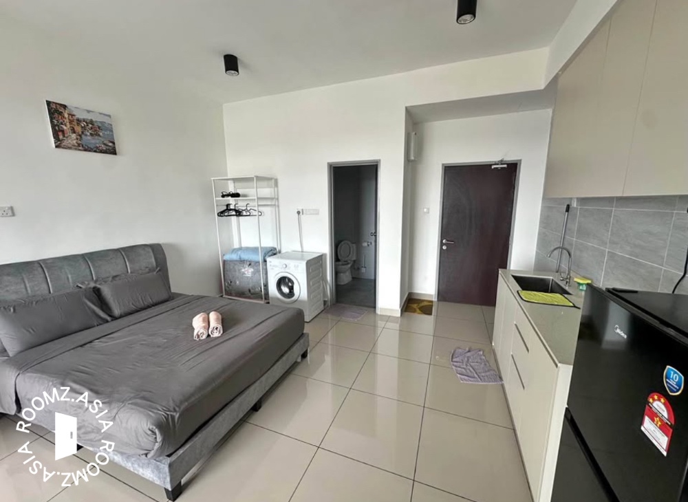 Studio room for rent at Solstice @ Pan'gaea with private 🛁bathroom