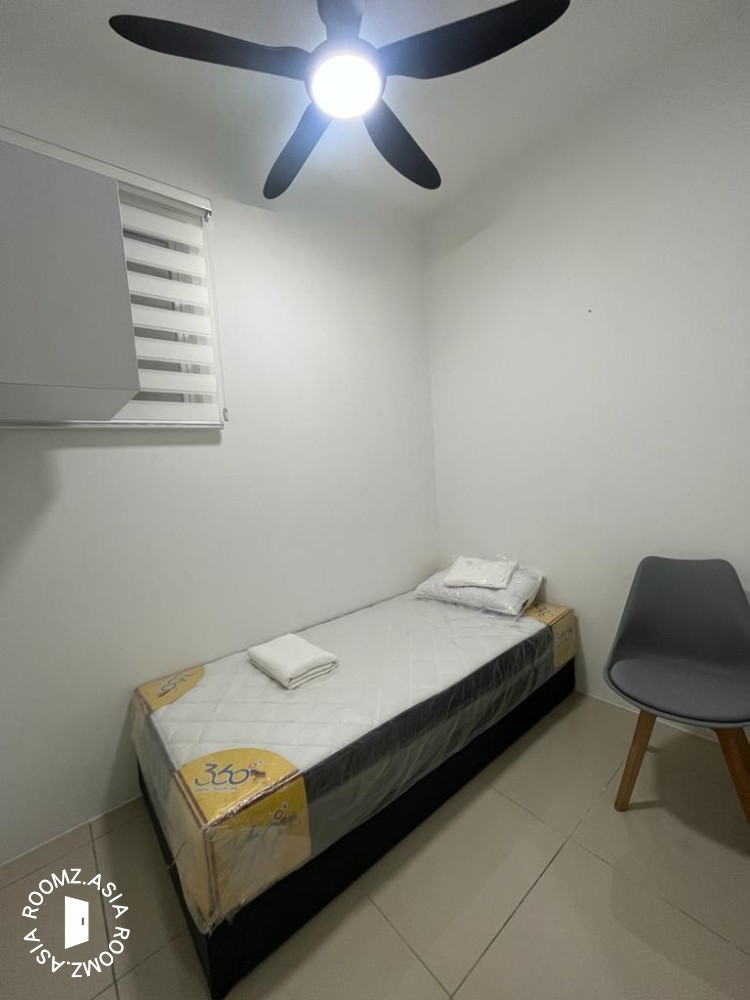 (Female Unit) FULLY FURNISHED Platinum Splendor Single Room @ Wifi For rent , Jalan Semarak ,KL City Centre
