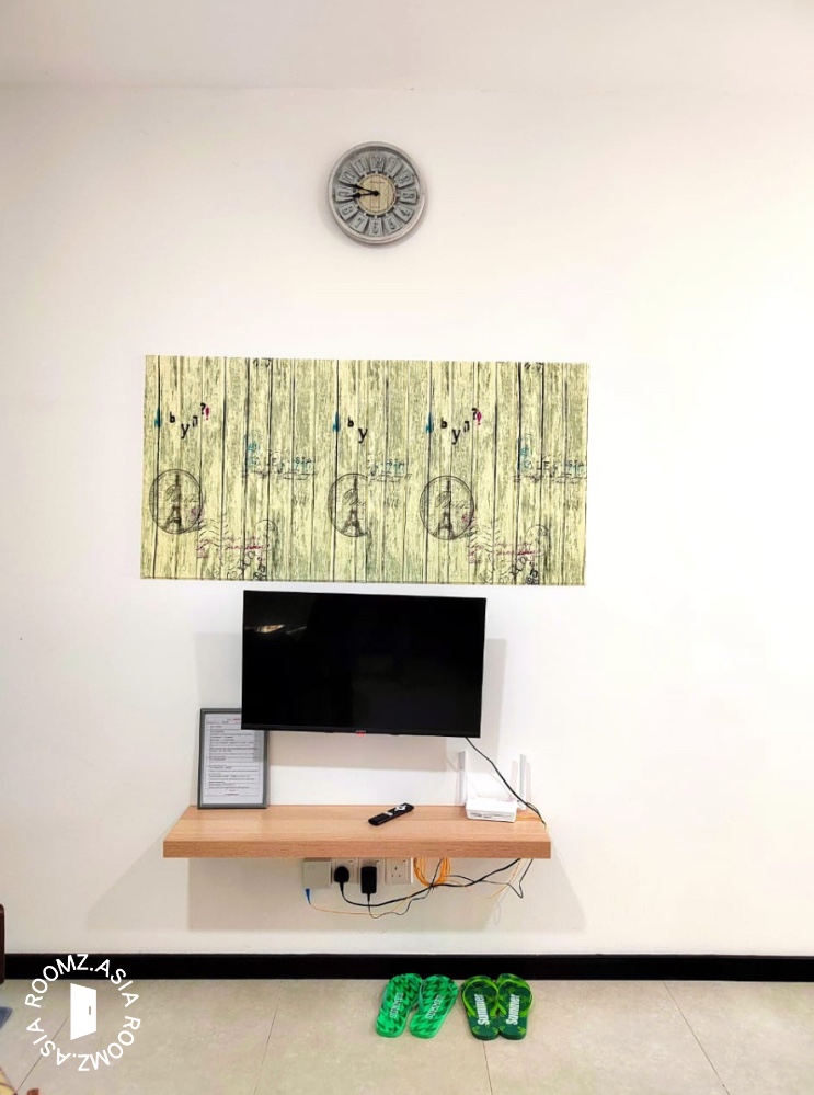 Fully furnished one bedroom with a private bathroom studio