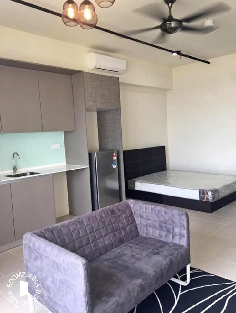 Fully furnished studio in 33 Leisure Bay Condominium