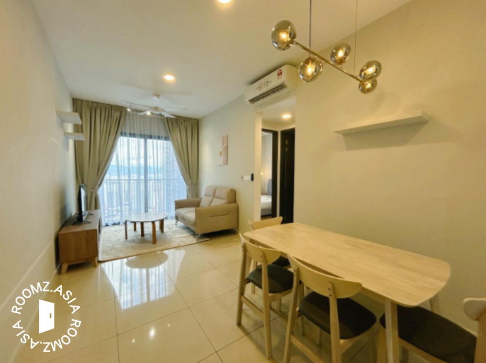 Fully furnished studio in Greenwich South Condominium