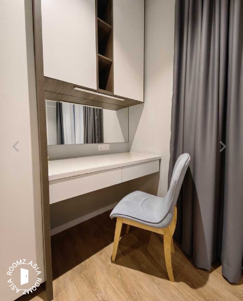 Looking for a happy, great tenant to make this cute and place home! A condo common room with a private bathroom for the tenant's own use. Fully furnished with a Queen sized bed, ceiling fan, aircon, wardrobe with mirror, study table with chair, televisi