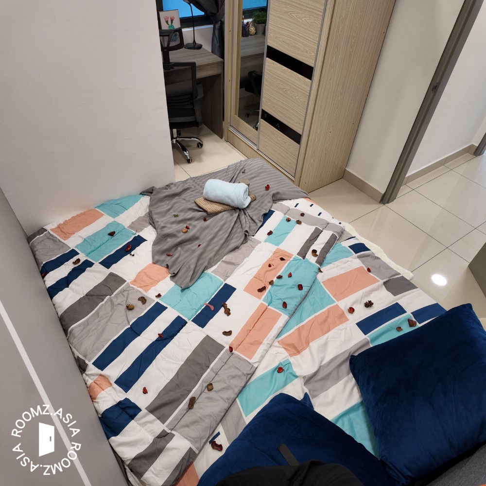 D7 (Blok Seven) Lagoon Perdana MIDDLE Room With Attach Bathroom NEW FULLY FURNISHED