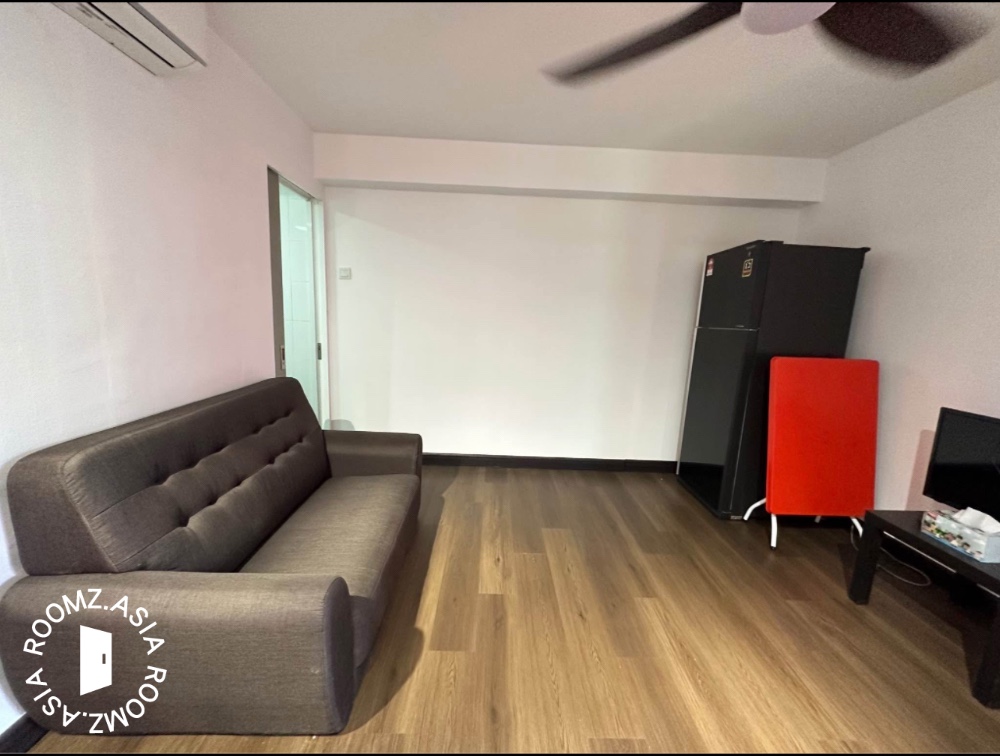 Fully furnished studio in Lagenda Tasek Condominium