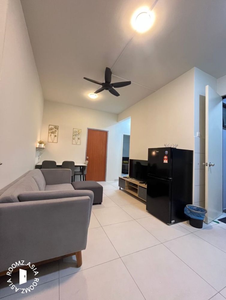 Fully furnished studio in Ujana Executive Apartments