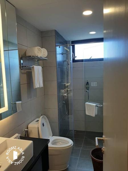 2 bedroom 1 bathroom condominium for rent at 🐶pet friendly
