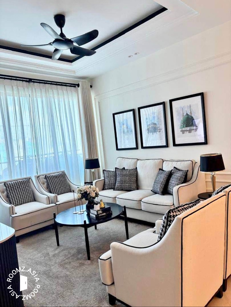 Fully furnished studio unit