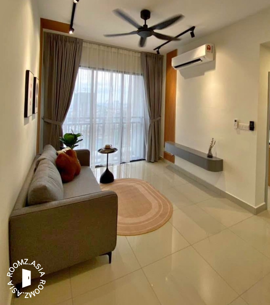 Fully furnished studio in Twins Damansara Heights Condominium