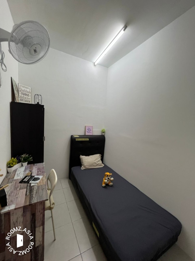 📍 Prime Location, Well-Equipped, Limited Availability!