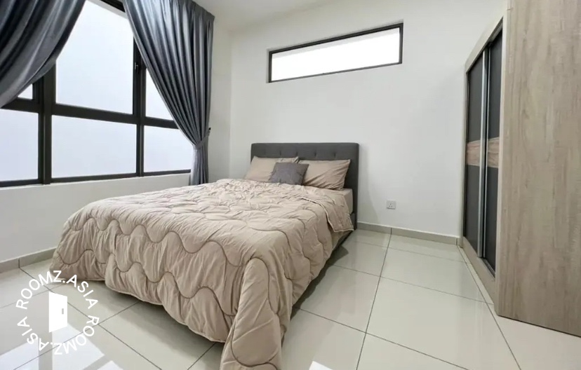 Studio room for rent at with private 🛁bathroom
