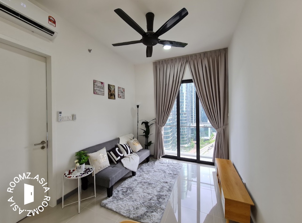 FULLY FURNISHED STUDIO UNIT WITH PRIVATE BATHROOM