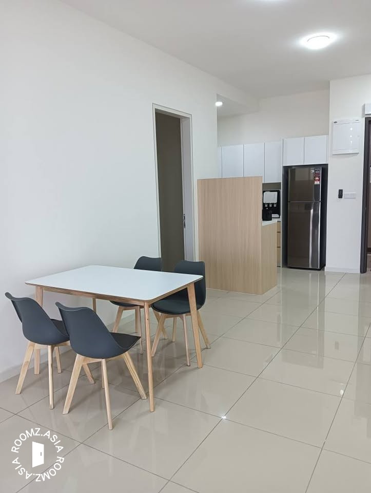 Single room for rent at Suasana Bangsar with private 🛁bathroom