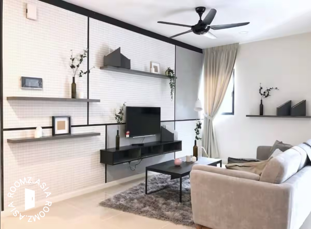 Single room for rent at X2 Residency with private 🛁bathroom