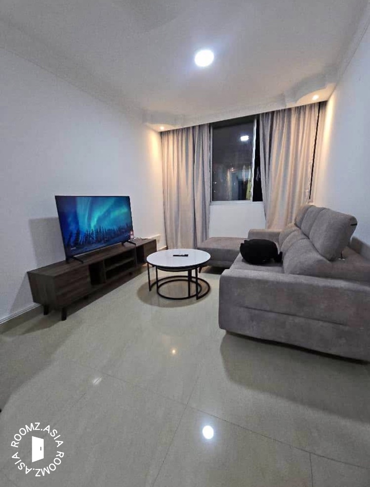 1 bedroom 1 bathroom condominium for rent in GM Remia Residence