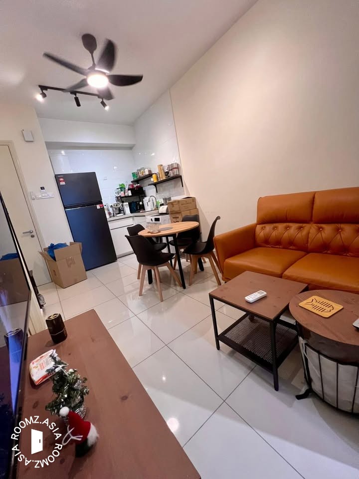 Studio room for rent at Jalan PJS 9/26 with private 🛁bathroom