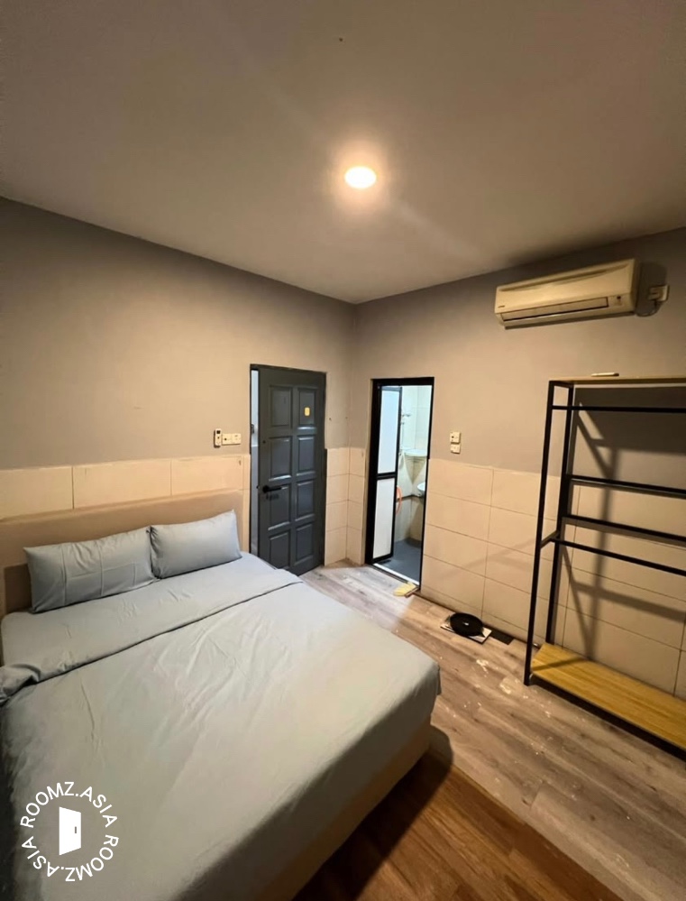 Private Single Bedroom Also Got Private Bathroom Comfortable
