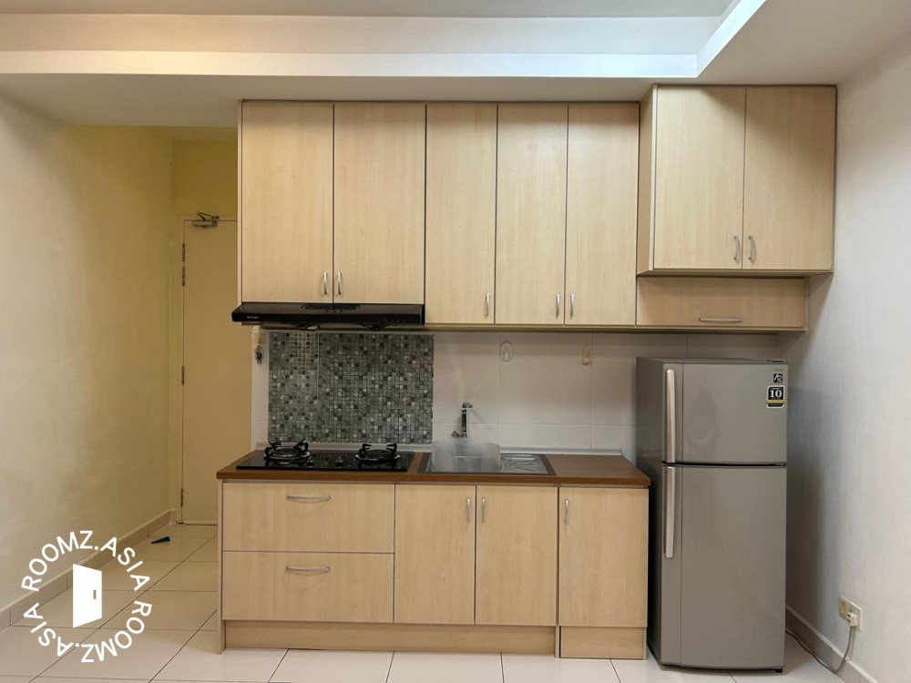 Nice F/F Studio Neo Damansara, Damansara Perdana For Rent (With Balcony)