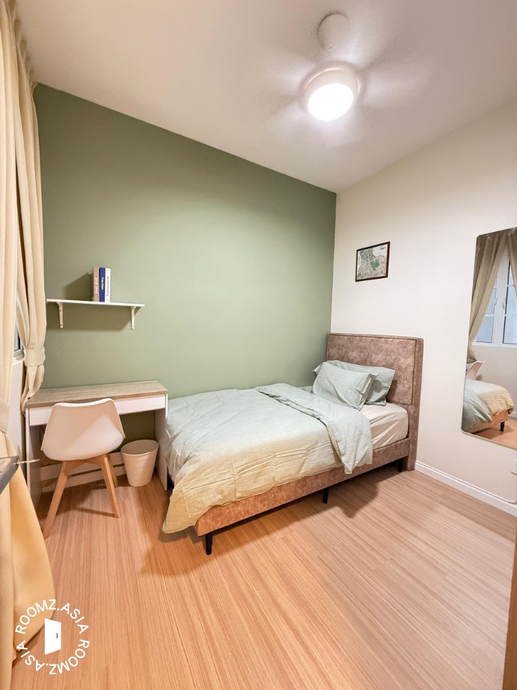Tuan 2egacy_Small Single Room R4_Female