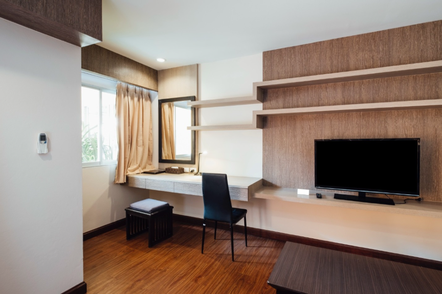 Studio vs Master Room